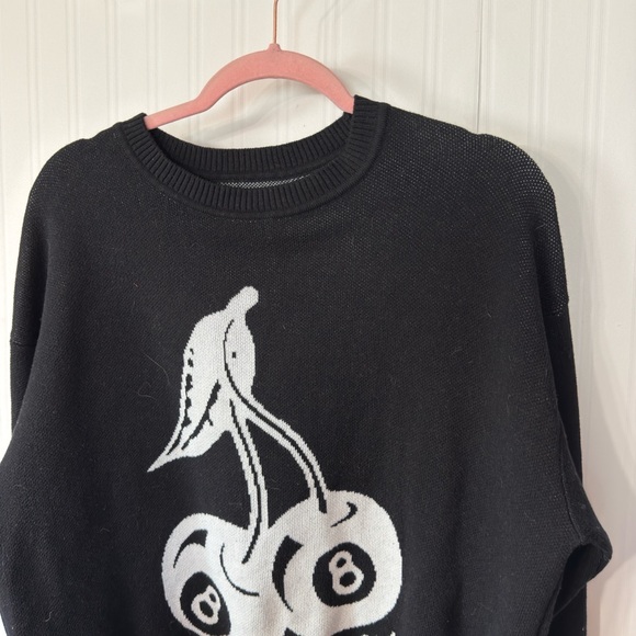 PacSun Black Knit Sweater with White Cherry Graphic Sz M (TXA963) - Picture 4 of 5